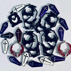 21 pcs Various Goth Punk Charms, Pendants, Coffins, Bats, NWT